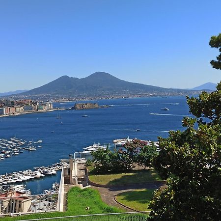 Monocamera Con Terrazzogiardino -Studette -Zona Panoramica Posillipo Naples Exterior photo